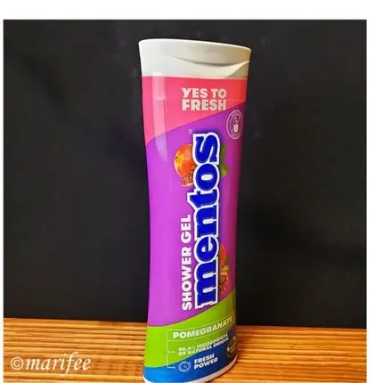 Promoție Gel de duș, Pervetti Van Melle, Mentos Pomegranate, 300ml