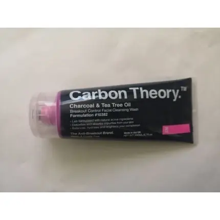 Cumpără acum Gel de curățare facială, Carbon Theory, cărbune și arbore de ceai, 200ml